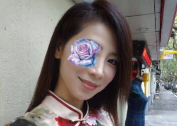 Mỹ Phượng - Máy bay bà già Quận 4 tìm người đánh vần chung