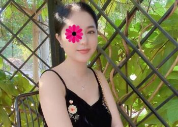 Thu Giang - Máy bay bà già Quận 11 tìm phi công nhẹ nhàng