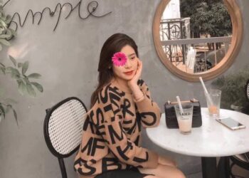 Trang Linh - Máy bay bà già Quận 10 muốn được thở dốc