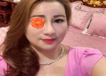 Vân Phương - Máy bay bà già Quận 2 tìm chuối dài 15cm