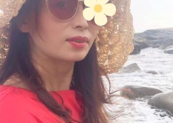 Thúy Huyền - Máy bay bà già Huyện Thạch Phú tìm trai cùng đi du lịch