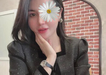 Tuyết Loan - Máy bay bà già Quận Đồ Sơn tìm trai không ràng buộc