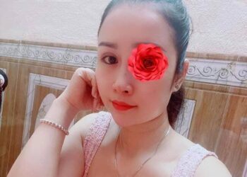 Mỹ Ngọc - Máy bay bà già Quận 4 không ràng buộc