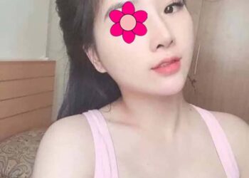 Ánh Nhi - Máy bay bà già Huyện Thủ Thừa tìm trai xếp hình