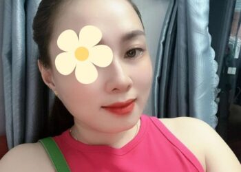 Yến Chi – Máy bay bà già Huyện Phú Tân tìm trai trẻ trên giường mới